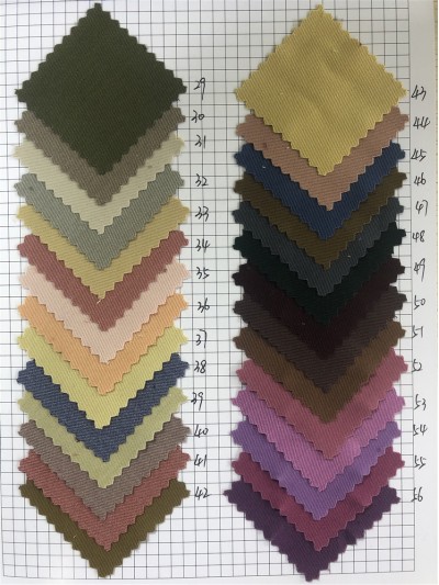 DF-OK TR斜紋 OK1122 成份：58%滌綸 36%人棉 6%氨綸 克重：270g 正面照